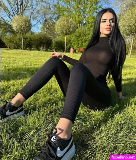 Martini OnlyFans Thumbnail #VuiWe0M76R