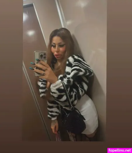 Martybarbystar OnlyFans Thumbnail #mOYf9Uca5K