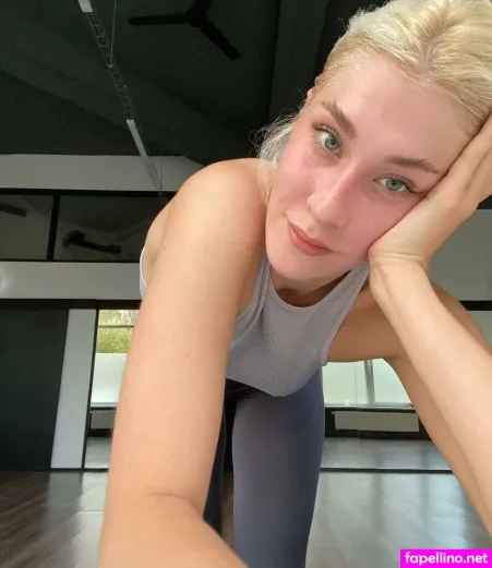 Martyniuk Mari OnlyFans Thumbnail #Dnwc1pLYxU
