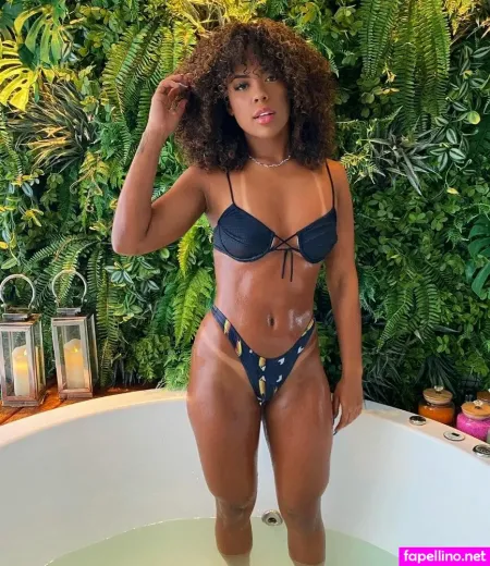 Marvvila OnlyFans Thumbnail #KjnJlEuRCw