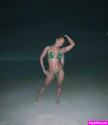 Marvvila OnlyFans Thumbnail #gv4nLblnck