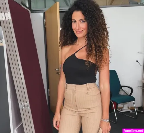 Marwa Eldessouky OnlyFans Thumbnail #dITXWo95VI