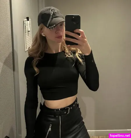 Mary Enjoy OnlyFans Thumbnail #dRaUbLFwY4