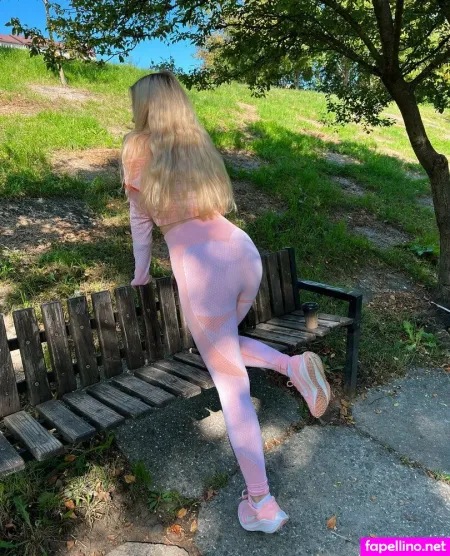 Mary Faraay OnlyFans Thumbnail #ku1rCU2kFT