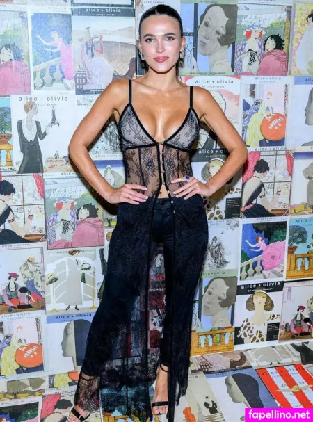 Mary Holland Nader OnlyFans Thumbnail #6P8GbROWTO
