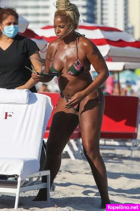 Mary J Blige OnlyFans Thumbnail #EUBo63wUdH