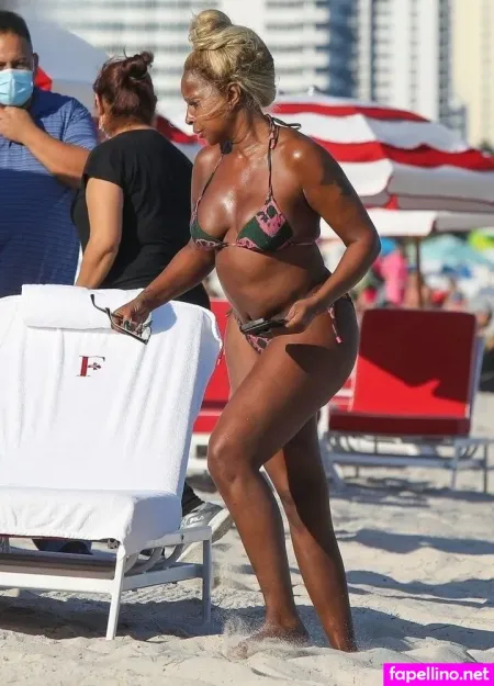 Mary J Blige OnlyFans Thumbnail #a0RYRs7da2