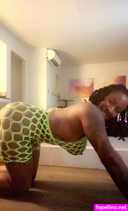 Mary Jane 2 OnlyFans Thumbnail #ZcyUhAA247