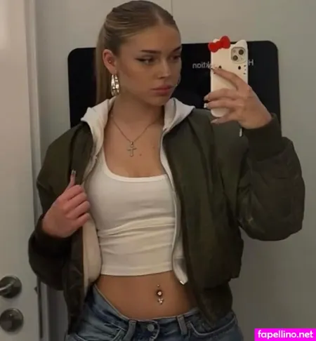 Mary Joanna Smith OnlyFans Thumbnail #7moZuptAUK