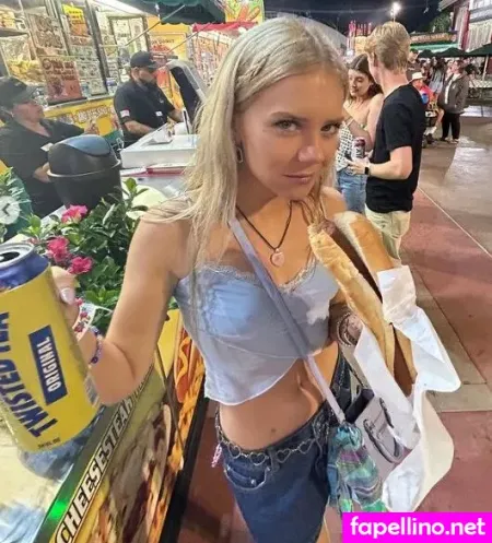 Mary Kate Willis OnlyFans Thumbnail #9ioGgsHh9C