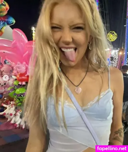 Mary Kate Willis OnlyFans Thumbnail #IVulpmsaJI