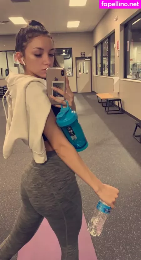 Mary Kaylaficial OnlyFans Thumbnail #0gOzHnFrOS