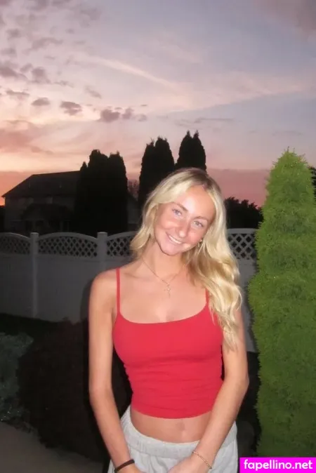 Mary Magnetti OnlyFans Thumbnail #uSIIjK0mw5