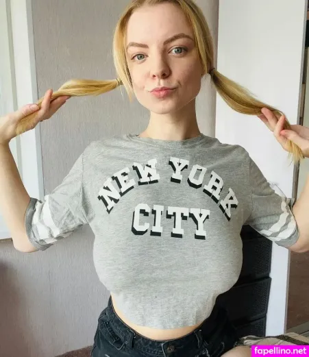 Mary Moor OnlyFans Thumbnail #YEuDr5SnvU