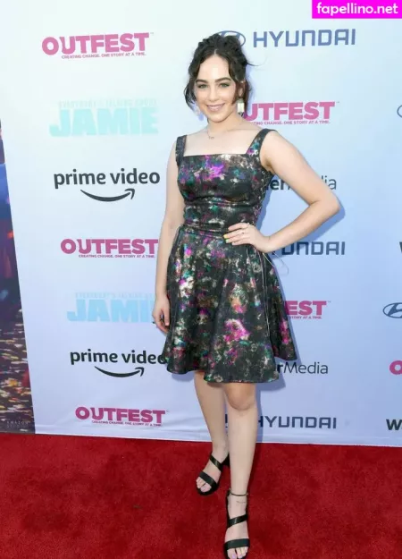 Mary Mouser OnlyFans Thumbnail #YzdXv0FTSJ