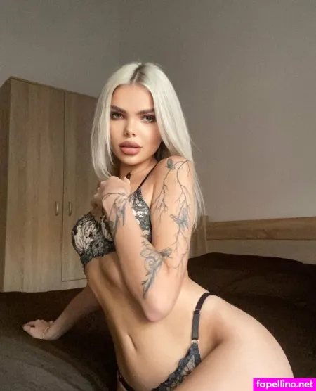 Mary Myray Main Profile Photo