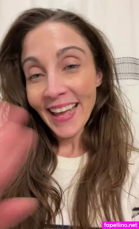 Mary Padian OnlyFans Thumbnail #AEuVMNtQdS