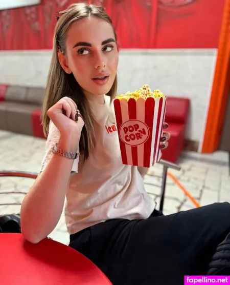 Mary Plays OnlyFans Thumbnail #9pAKUTZjYN