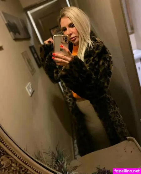 Mary White 8 OnlyFans Thumbnail #eqD7AYt1Wh