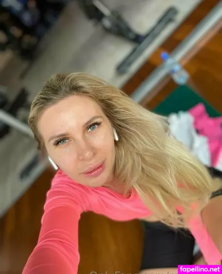 Mary White 8 OnlyFans Thumbnail #kJiRNBCjot