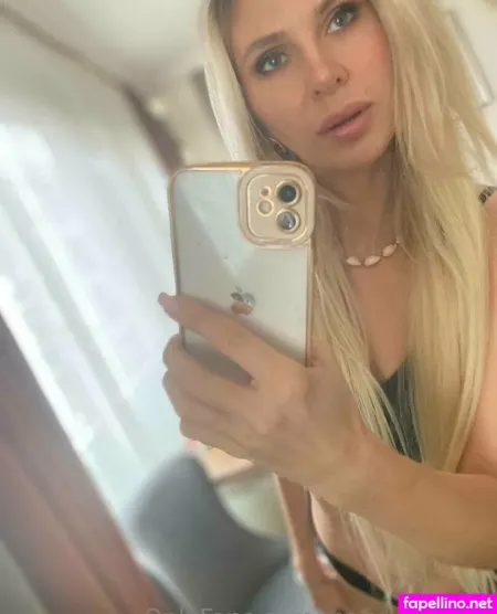 Mary White 8 OnlyFans Thumbnail #ksZZhiu1l1