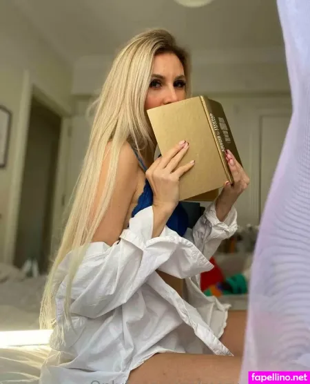 Mary White 8 OnlyFans Thumbnail #yq77uzq0kH