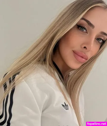 Maryfoxxo OnlyFans Thumbnail #QoKfDnUHwn