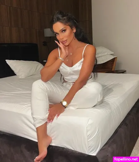 Maryhakiki OnlyFans Thumbnail #224hHHllI1