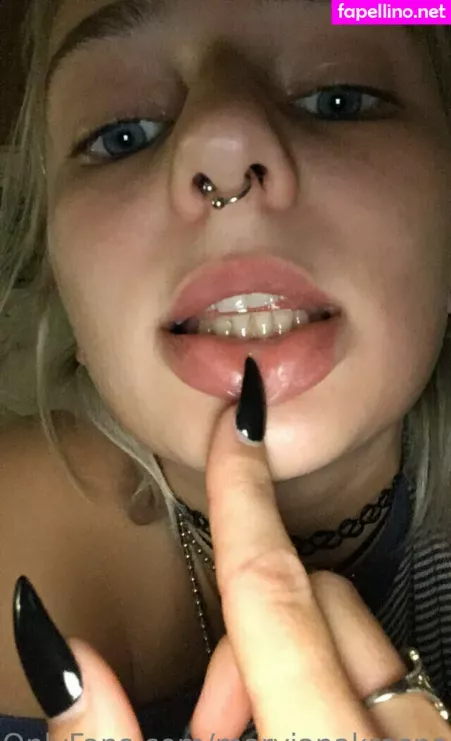 Maryjanakrasnapanna OnlyFans Thumbnail #7xX466z0n9