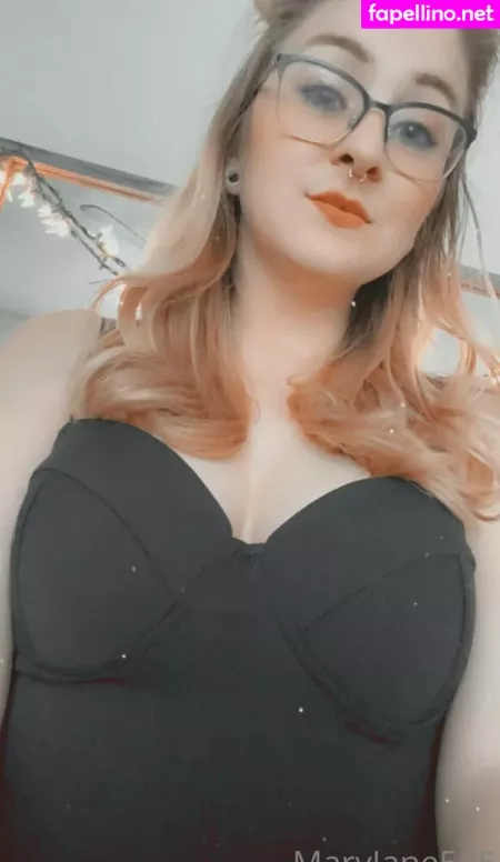 Maryjane505 OnlyFans Thumbnail #F9VuA9nkV2