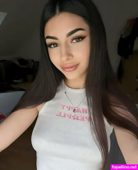 Marylilmommy OnlyFans Thumbnail #cAu2IhdzZ7