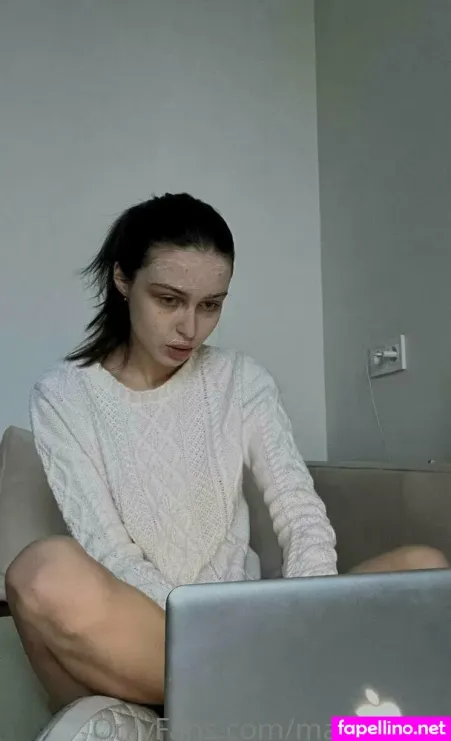 Maryloveeeefree OnlyFans Thumbnail #KYIHnfRbPN