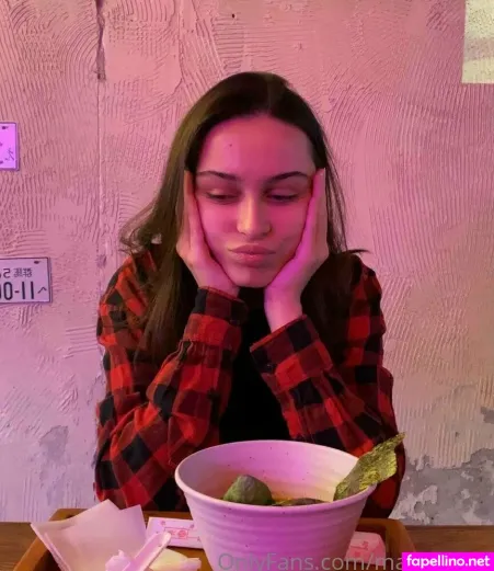 Maryloveeeefree OnlyFans Thumbnail #mpGJOVzRNv