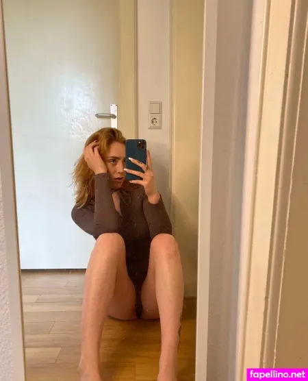 Marymavenx OnlyFans Thumbnail #HhG6AJwVde