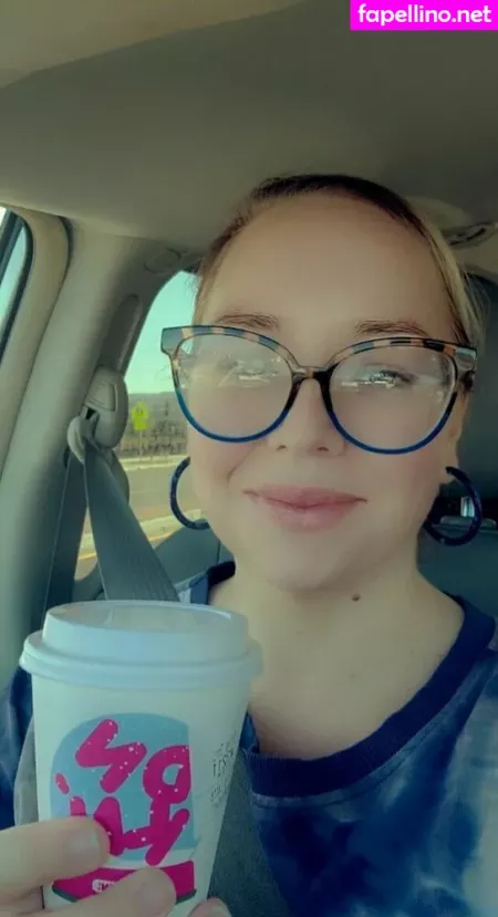 Marymoonkat OnlyFans Thumbnail #wuHhsnV9zk