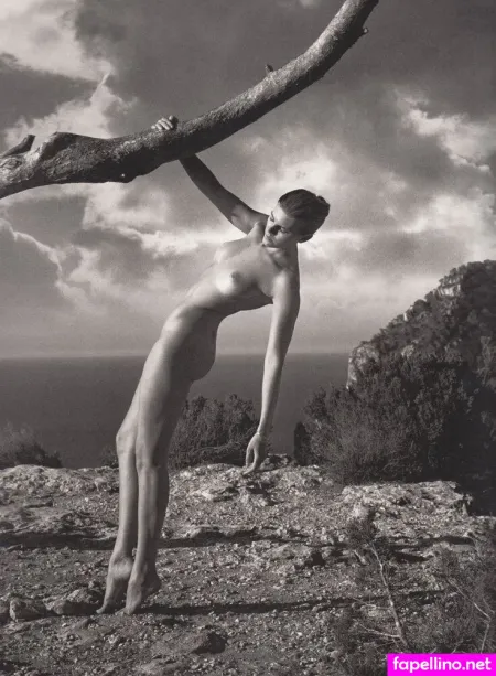 Maryna Linchuk OnlyFans Thumbnail #570IvBRCN4