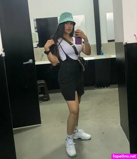 Maryory The Barber OnlyFans Thumbnail #xWYeUSD0fs