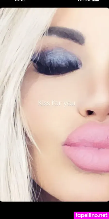 Marypacella OnlyFans Thumbnail #g6vLcL7JDK