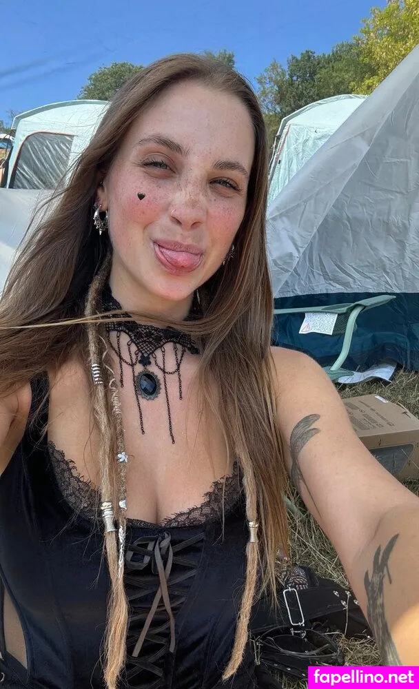 Mary Praglin, marypoppins21, marypoppins__ Nude Leaked OnlyFans Photo #QcugsfnXqe