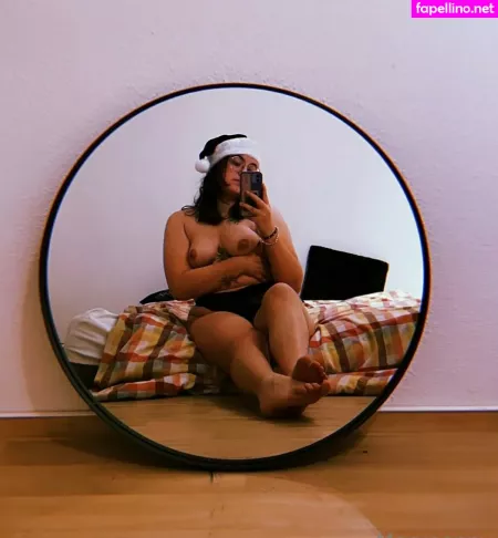 Marypoppy OnlyFans Thumbnail #45laqEWZtU