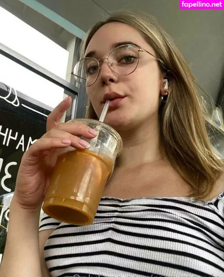 Maryrosevip OnlyFans Thumbnail #QHdbJ7hFSt