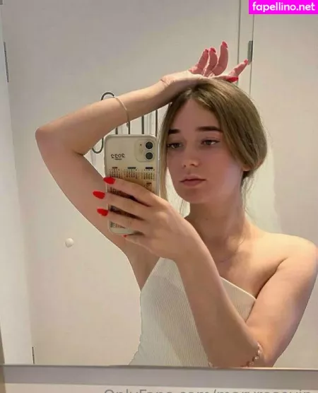 Maryrosevip OnlyFans Thumbnail #zYzKi3c1IC