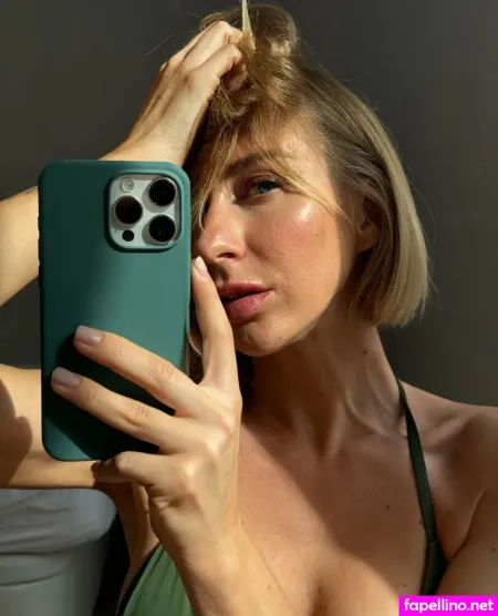 Maryshape 1 OnlyFans Thumbnail #TML1T1SnCT