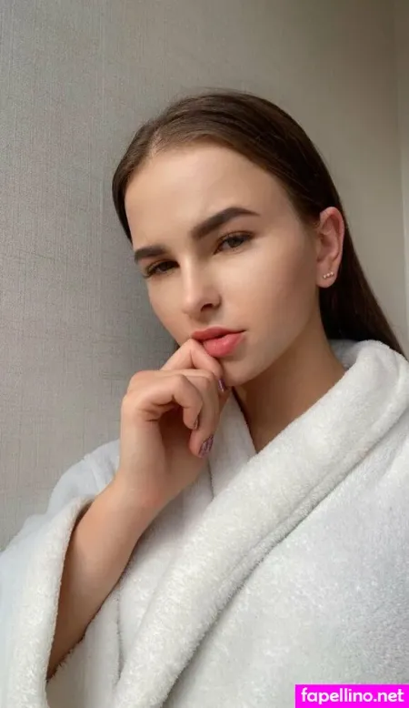 Maryy 18 OnlyFans Thumbnail #7j7sbyRP3x