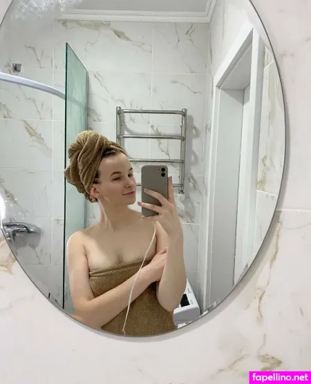 Maryy 18 OnlyFans Thumbnail #Dk9fS7pRB0