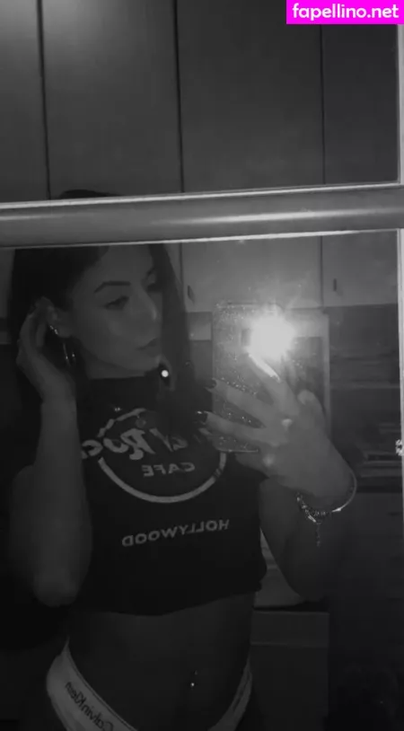 Marzia Bonelli OnlyFans Thumbnail #U1oyrp5KI6