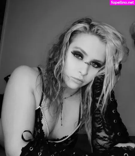 Masha Slamovich OnlyFans Thumbnail #u2RFyc3WOI
