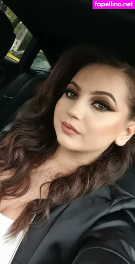 Mashagrx OnlyFans Thumbnail #mM0iPz9zVW