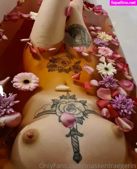 Maskentraegerin OnlyFans Thumbnail #W2FF0wH7Ke