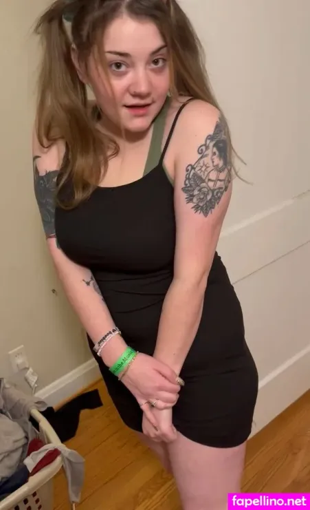 Masochistmolly Main Profile Photo